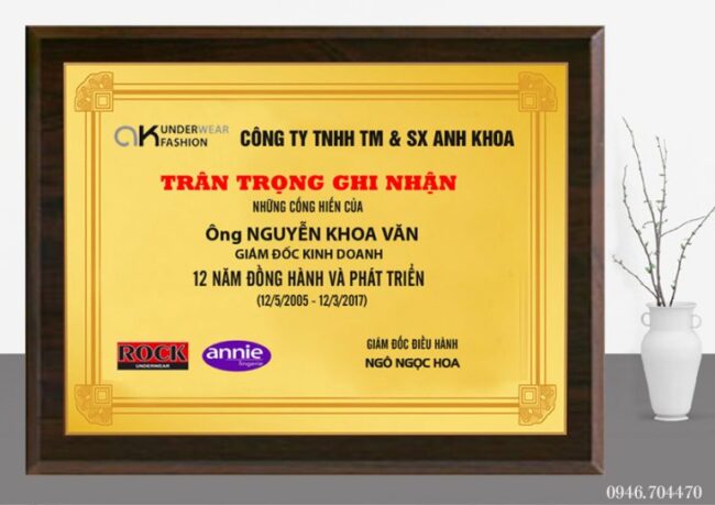 bảng vinh danh